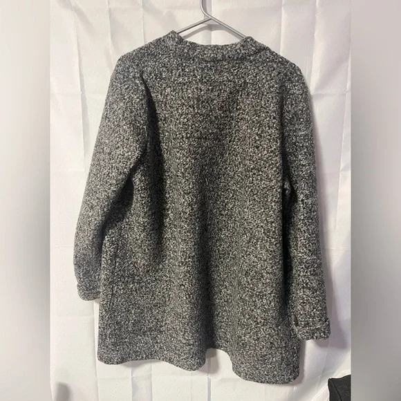 Reitmans Grey Sweater - Picture 3 of 4